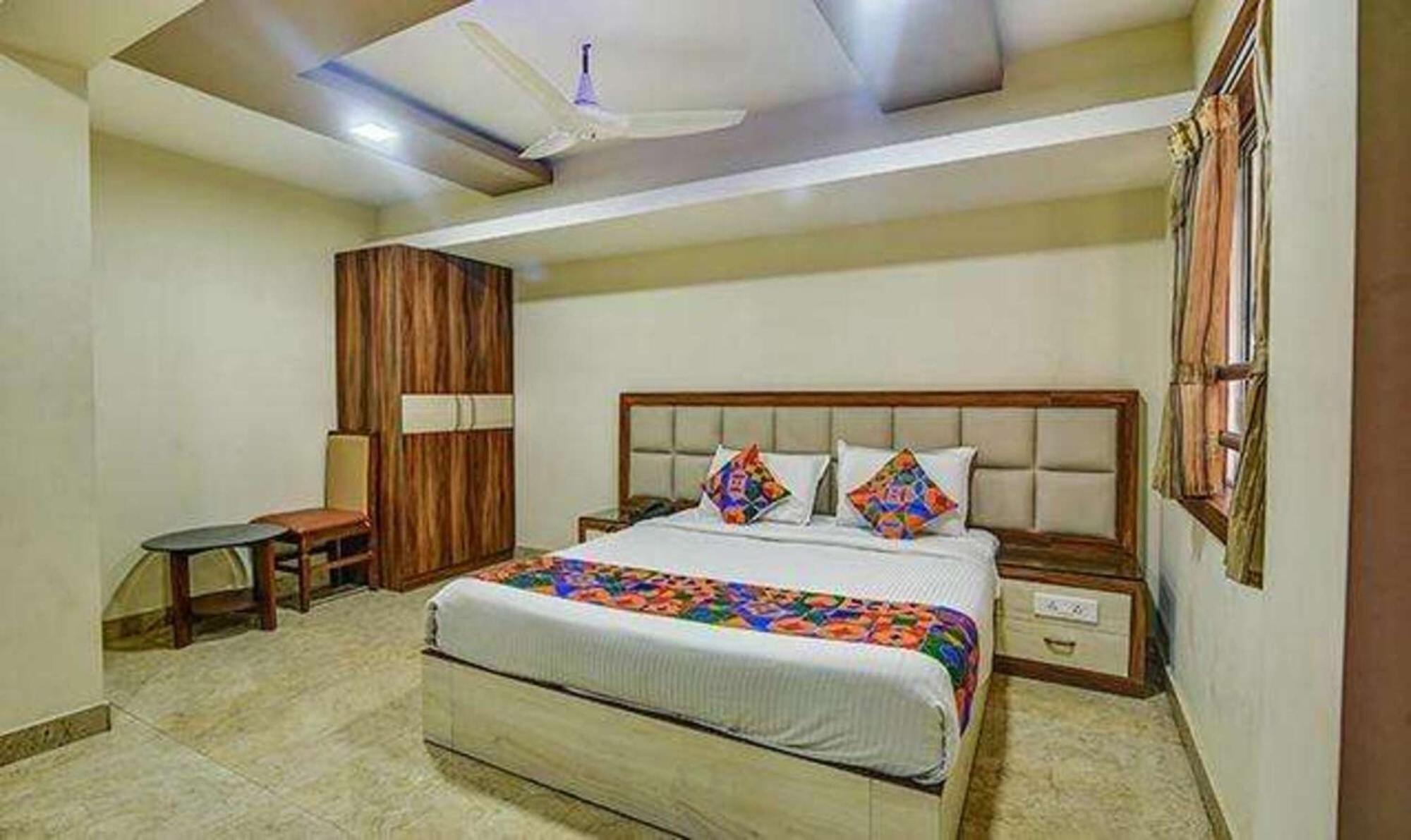 Fabhotel Chennai Palace - Nr Parry'S Corner Zewnętrze zdjęcie